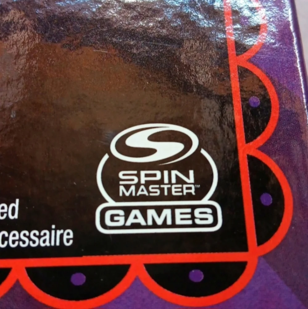 Hot Words, The Party Game Where You Can't Say That Board Game | EUC | 12+